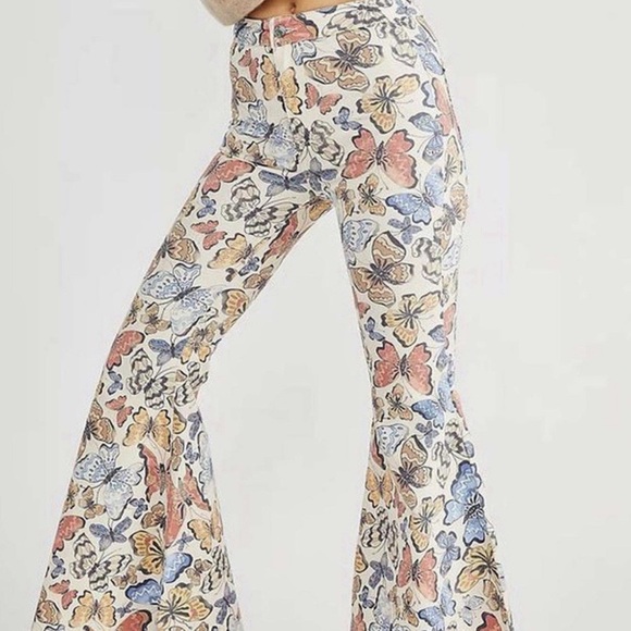 Free People Just Float Butterfly-Print Flared Pants Size 28 New! - Picture 5 of 6